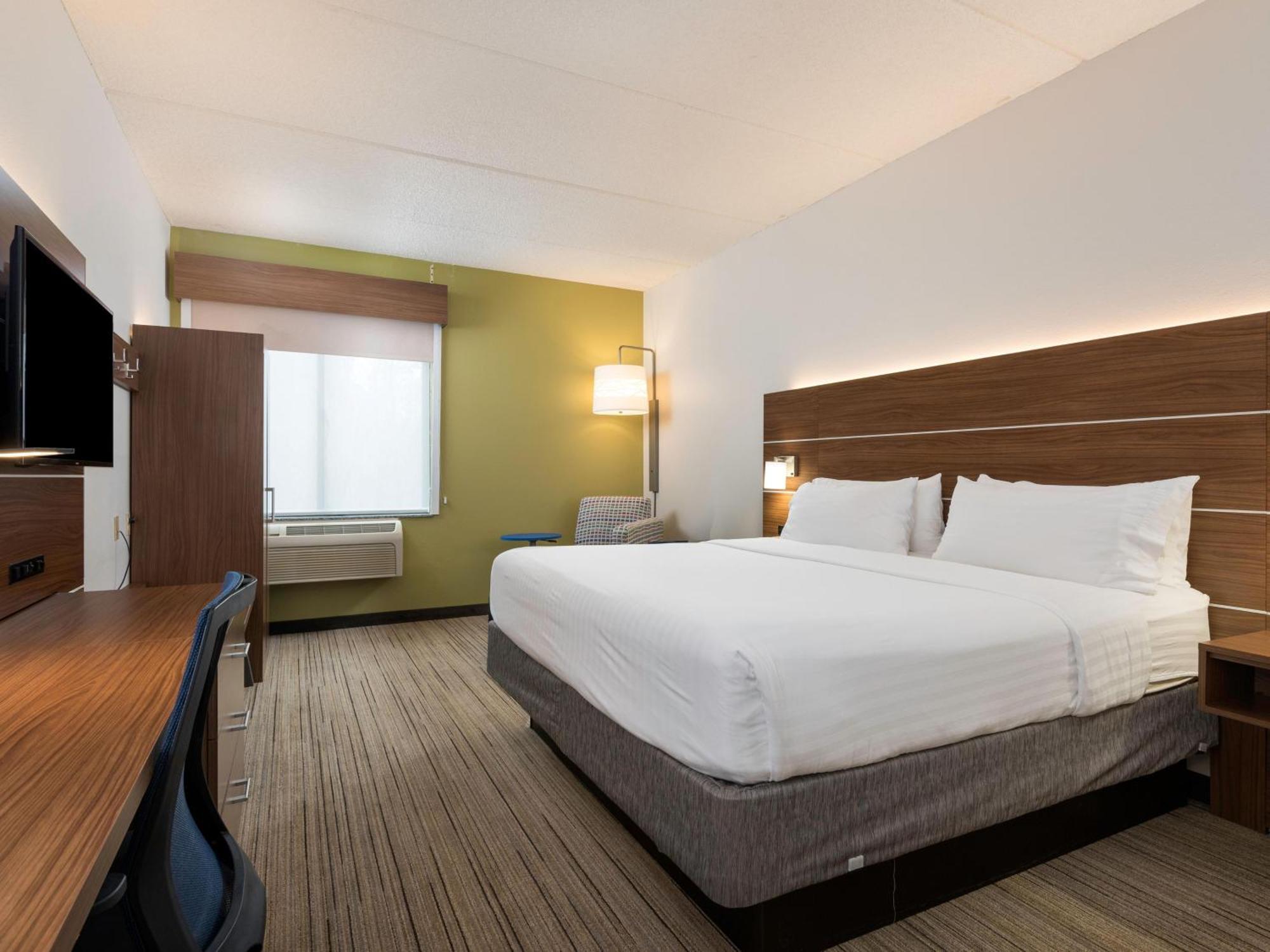 Holiday Inn Express & Suites Charlotte Arpt-Belmont By Ihg Экстерьер фото