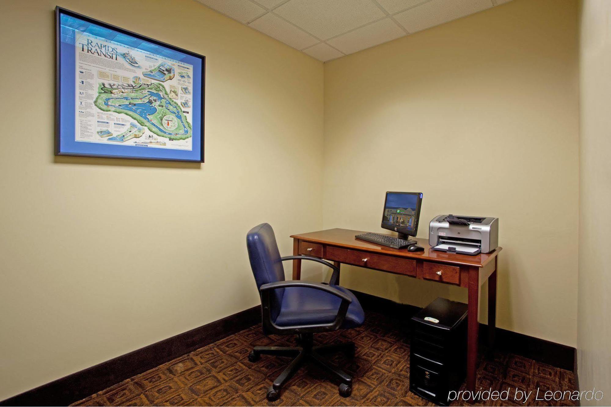Holiday Inn Express & Suites Charlotte Arpt-Belmont By Ihg Экстерьер фото